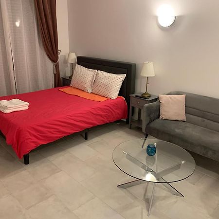 Апартаменти Lovely Studio Saint Jean Cachan, 20 Minutes From Luxembourg Gardens On Rer B And 350 M From Bagneux Rer B Екстер'єр фото