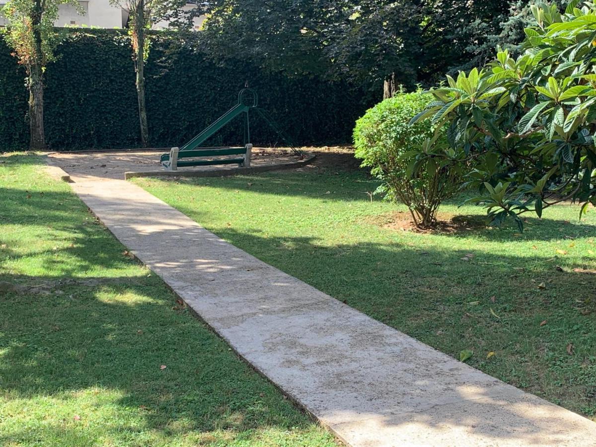 Апартаменти Lovely Studio Saint Jean Cachan, 20 Minutes From Luxembourg Gardens On Rer B And 350 M From Bagneux Rer B Екстер'єр фото